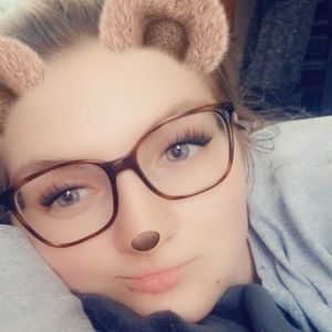 Meet your Posher, Manda